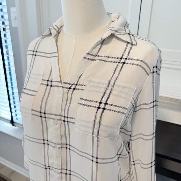 π€ Fortune + Ivy White & Black Windowpane Plaid Blouse β Size M π€ - Picture 1 of 12